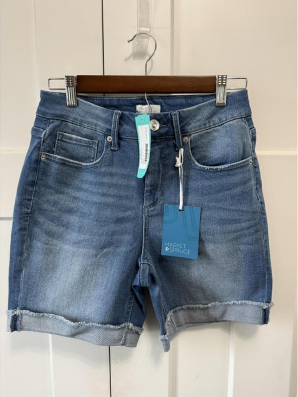 NWT Market & Spruce Natalie short Indigo size 4 from Stitch Fix -cuffed frayed